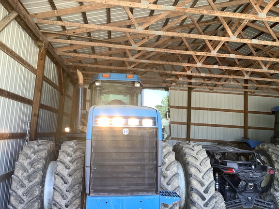 Photo of 1996 New Holland 9682