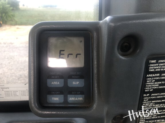 Photo of 1996 New Holland 9682