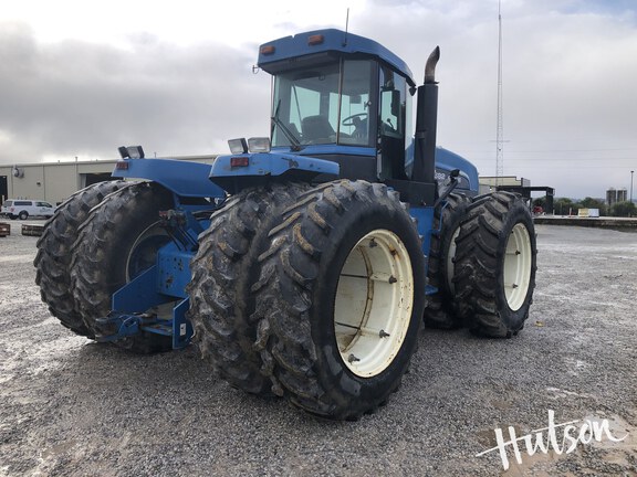 Photo of 1996 New Holland 9682