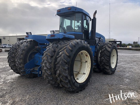 Photo of 1996 New Holland 9682