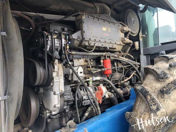 Photo of 1996 New Holland 9682