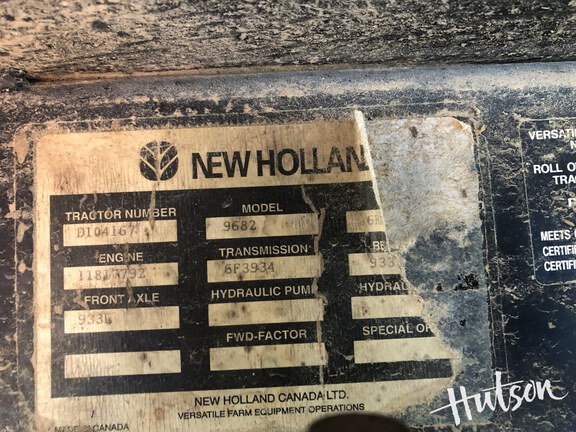 Photo of 1996 New Holland 9682