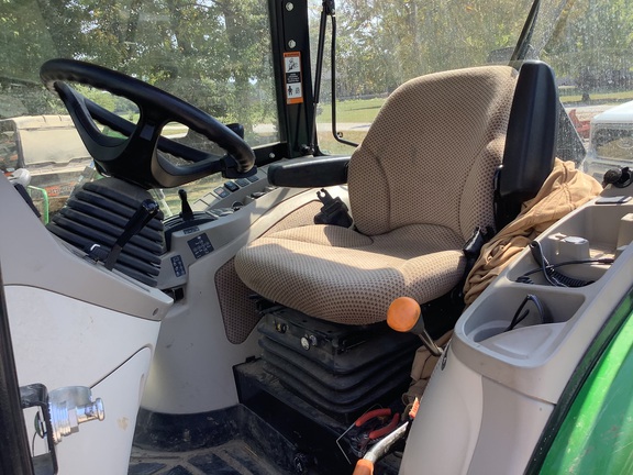 Photo of 2022 John Deere 4066R