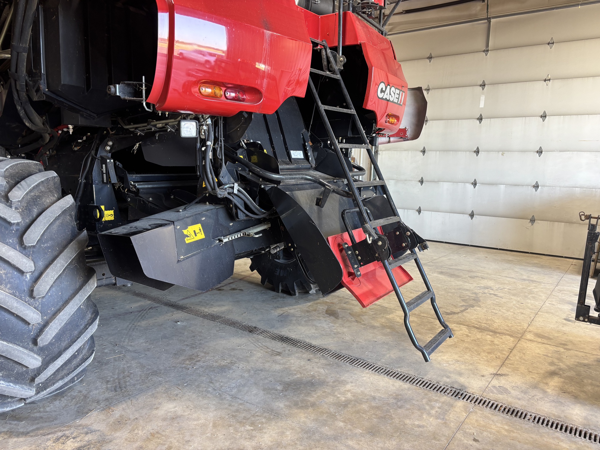 2018 Case IH 8240 Image 4