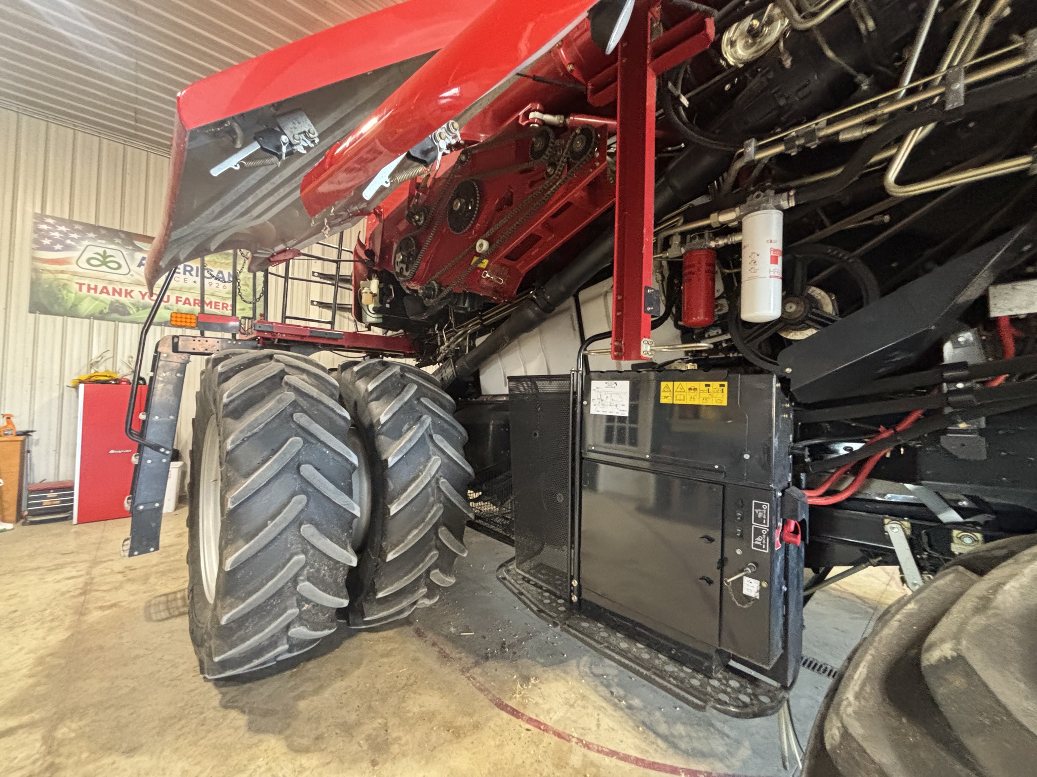 2018 Case IH 8240 Image 9