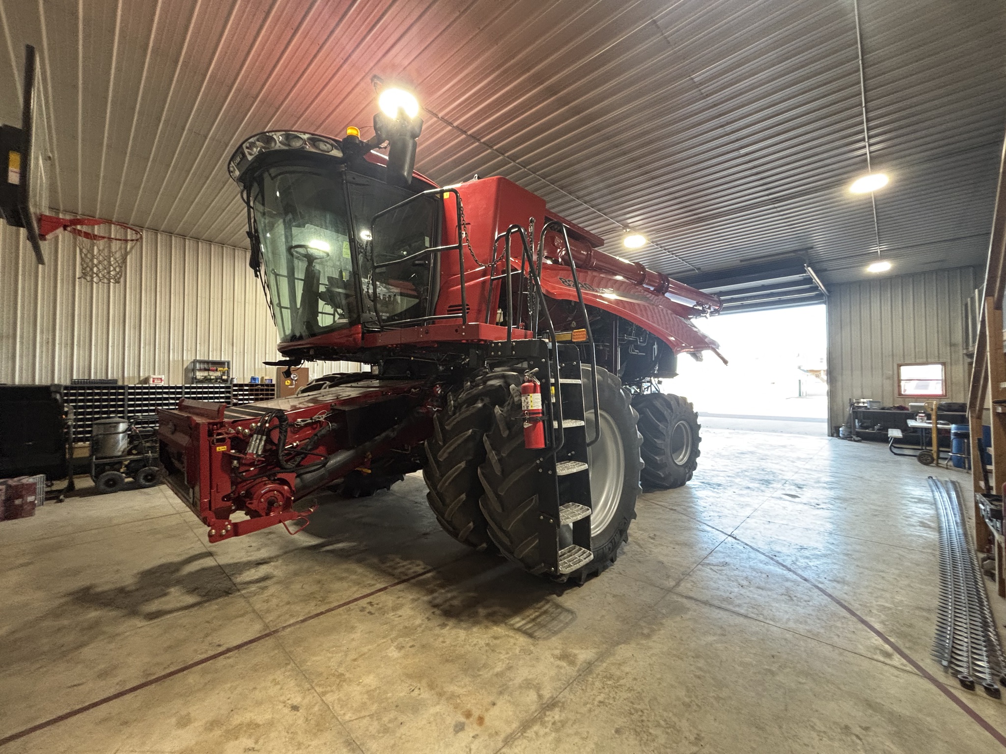2018 Case IH 8240 Image 13