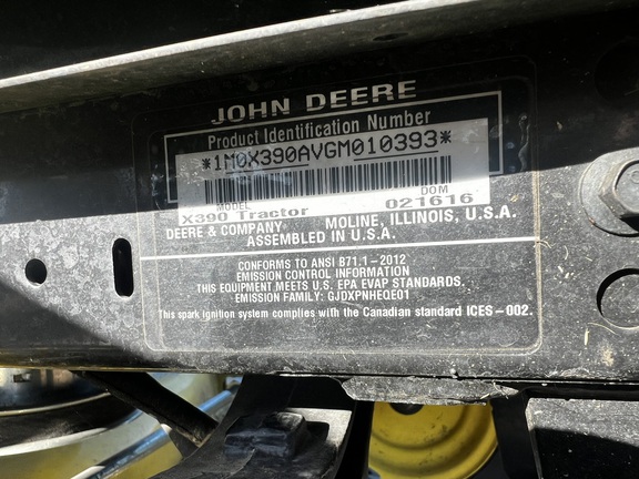 2016 John Deere X390 - Photo20