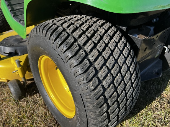 2016 John Deere X390 - Photo12