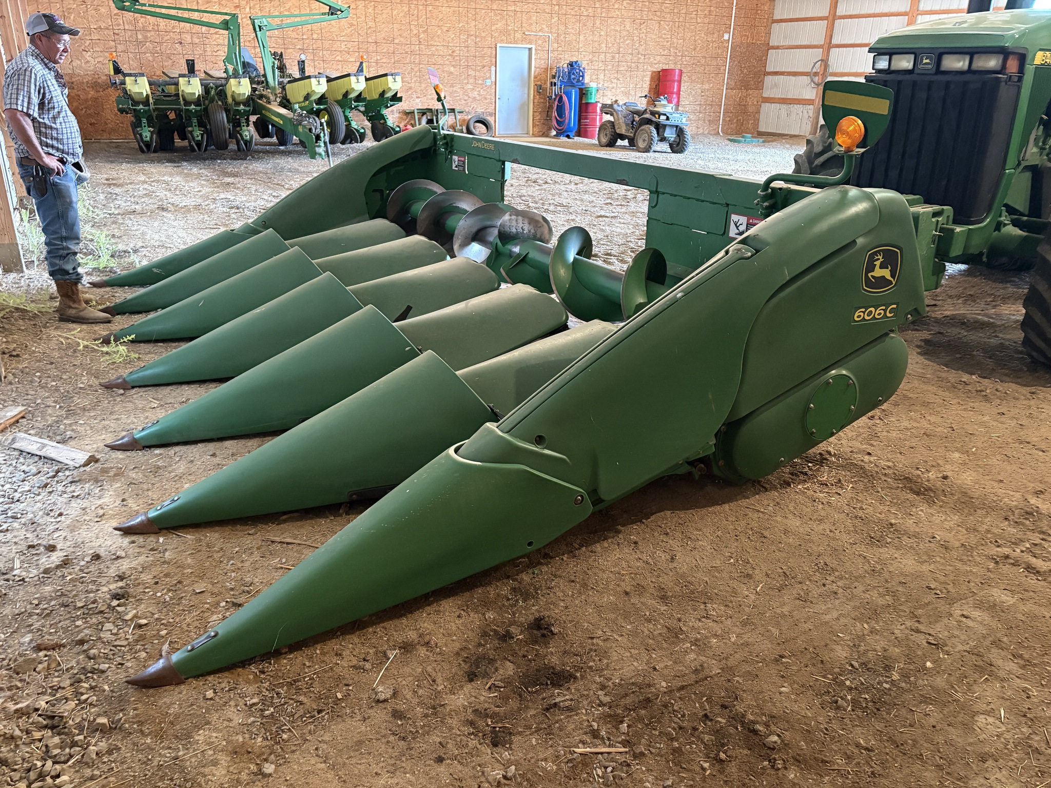 2008 John Deere 606C Image 3
