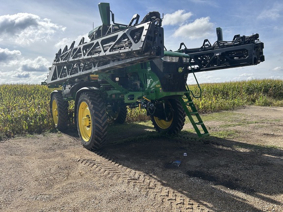 2024 John Deere 412R - Photo9