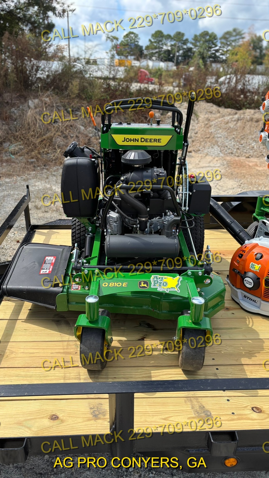 2026 John Deere Z955M/Q810E LANDSCAPE PACKAGE Image 7