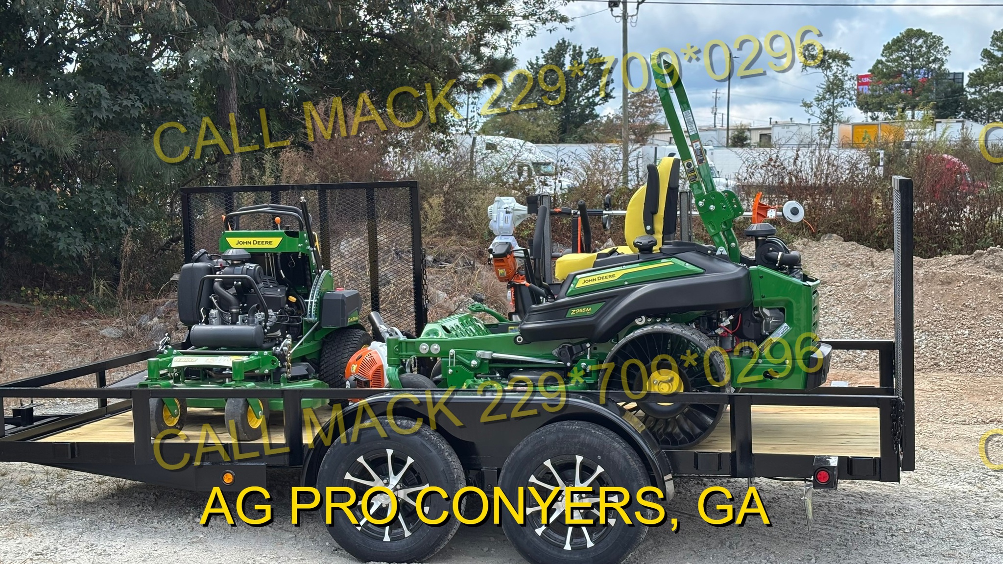 2026 John Deere Z955M/Q810E LANDSCAPE PACKAGE Image 2