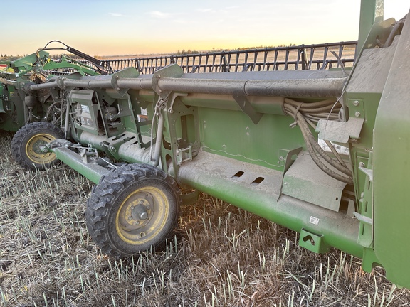 Used 2024 John Deere HD45R Combine Platforms at Horizon Ag & Turf in Lloydminster, AB - Photo2