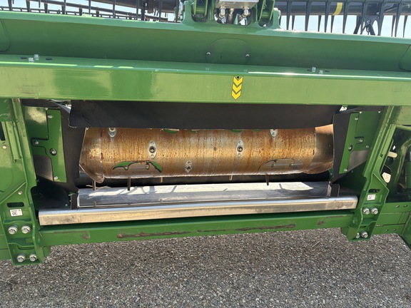 Used 2024 John Deere HD45R Combine Platforms at Horizon Ag & Turf in Lloydminster, AB - Photo13