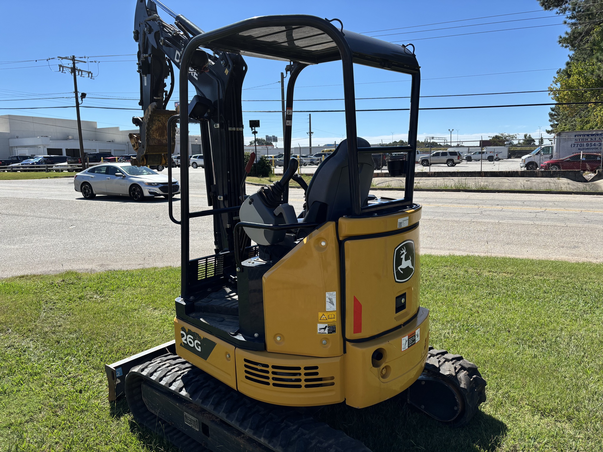 2023 John Deere 26G Image 2