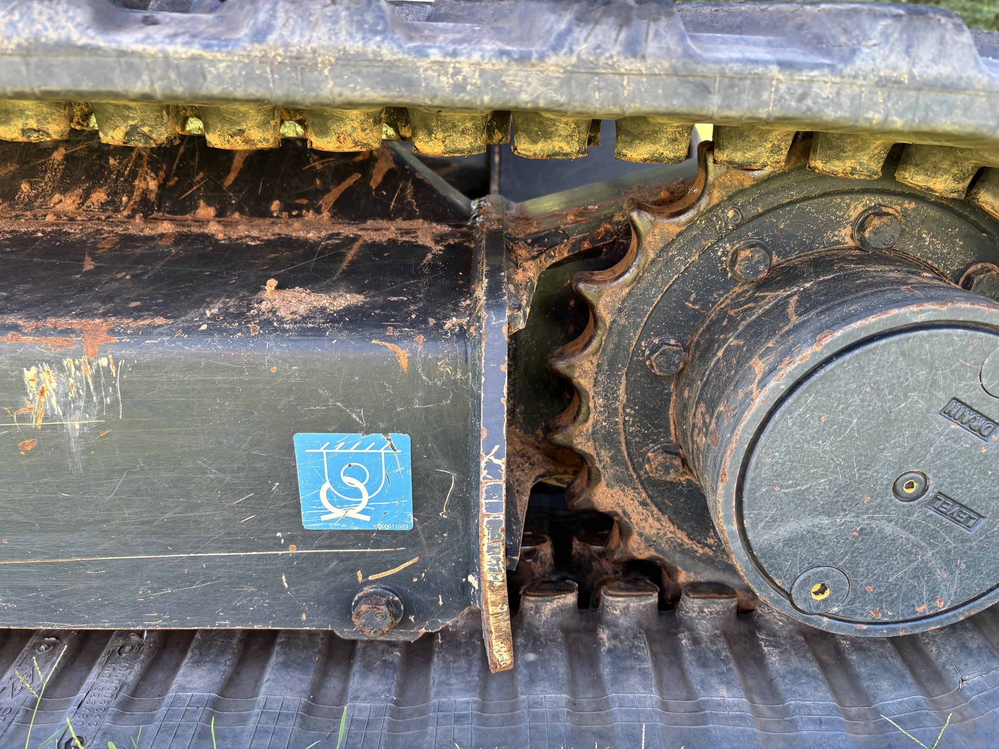 2023 John Deere 26G Image 5