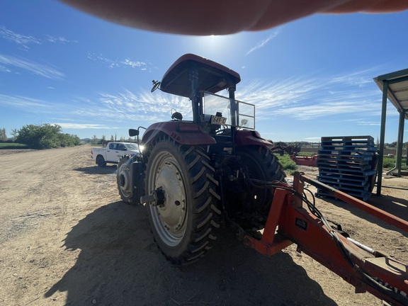 Case IH Maxxum 125 image 7