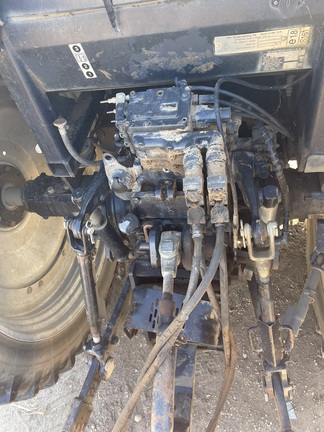 Case IH Maxxum 125 image 16