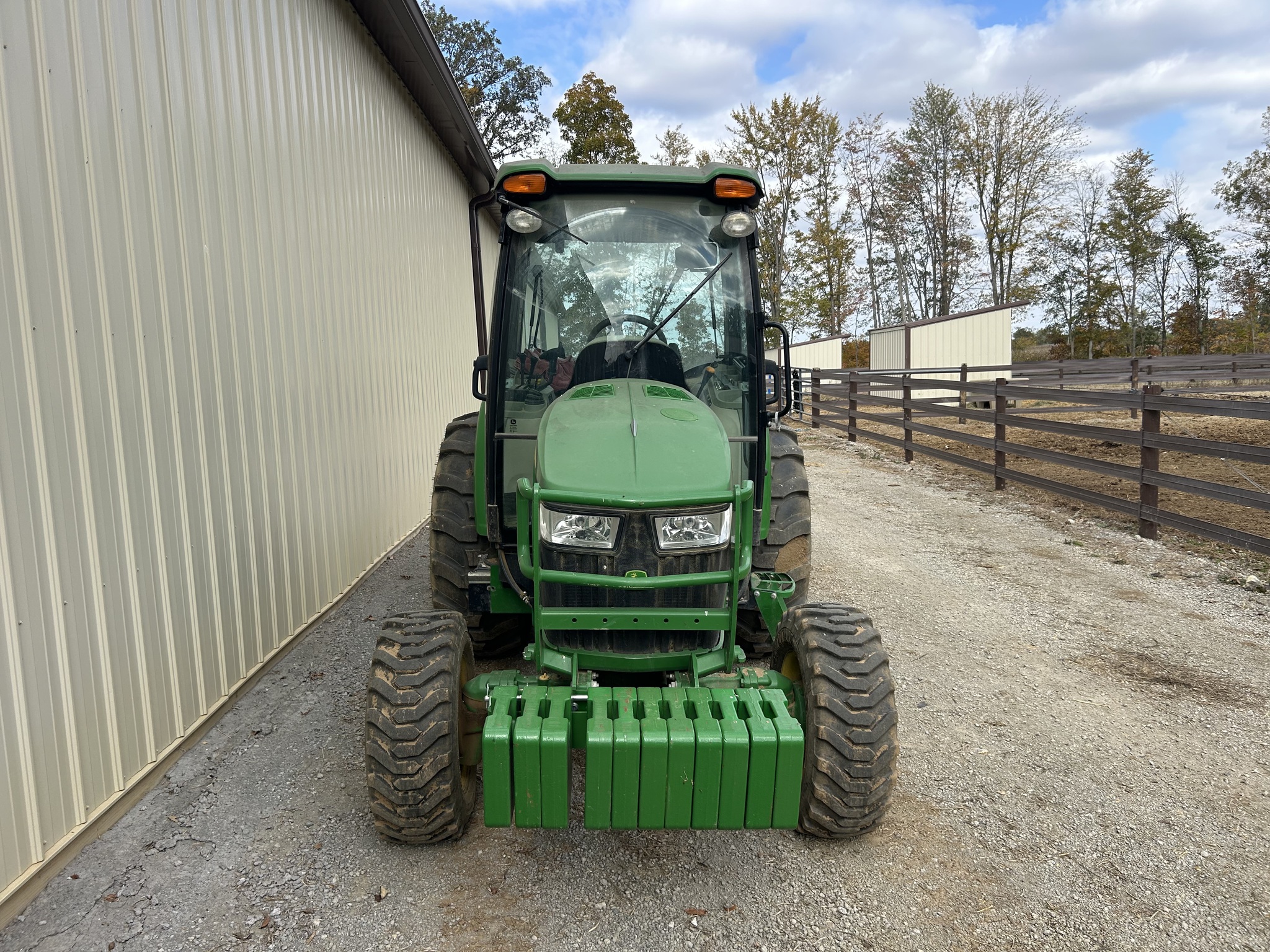 2019 John Deere 4066R Image 2