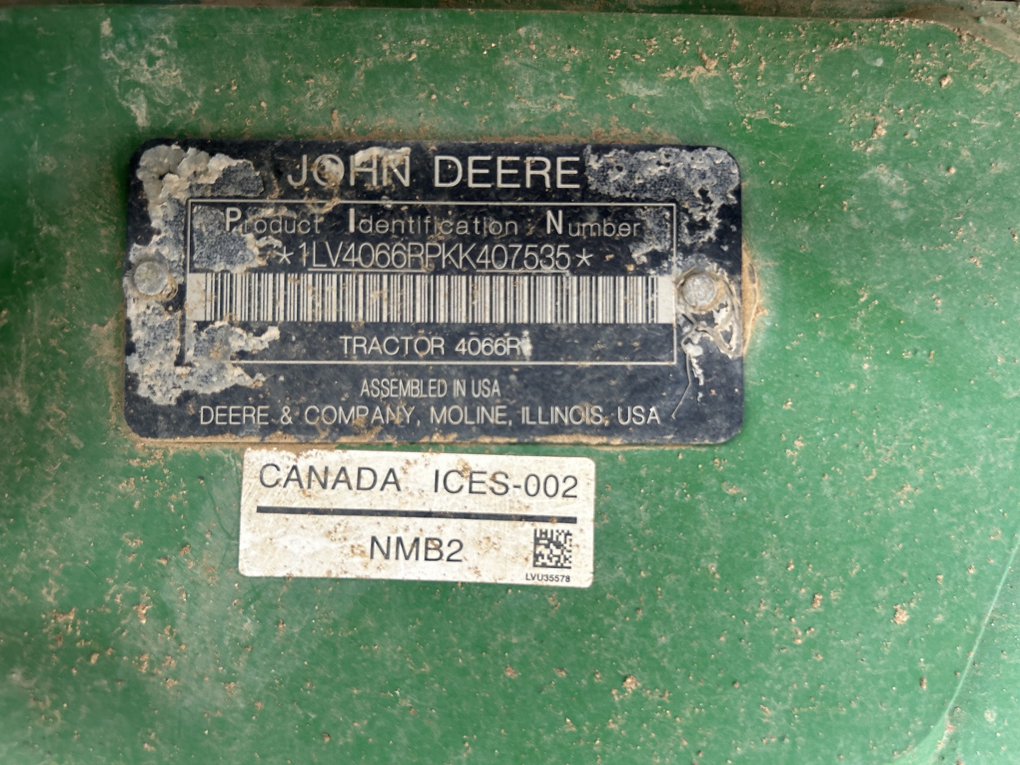 2019 John Deere 4066R Image 12