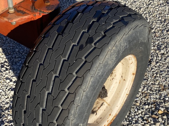 Used -- Unverferth HT12 Header carts at Koenig Equipment in Greensburg, IN - Photo10