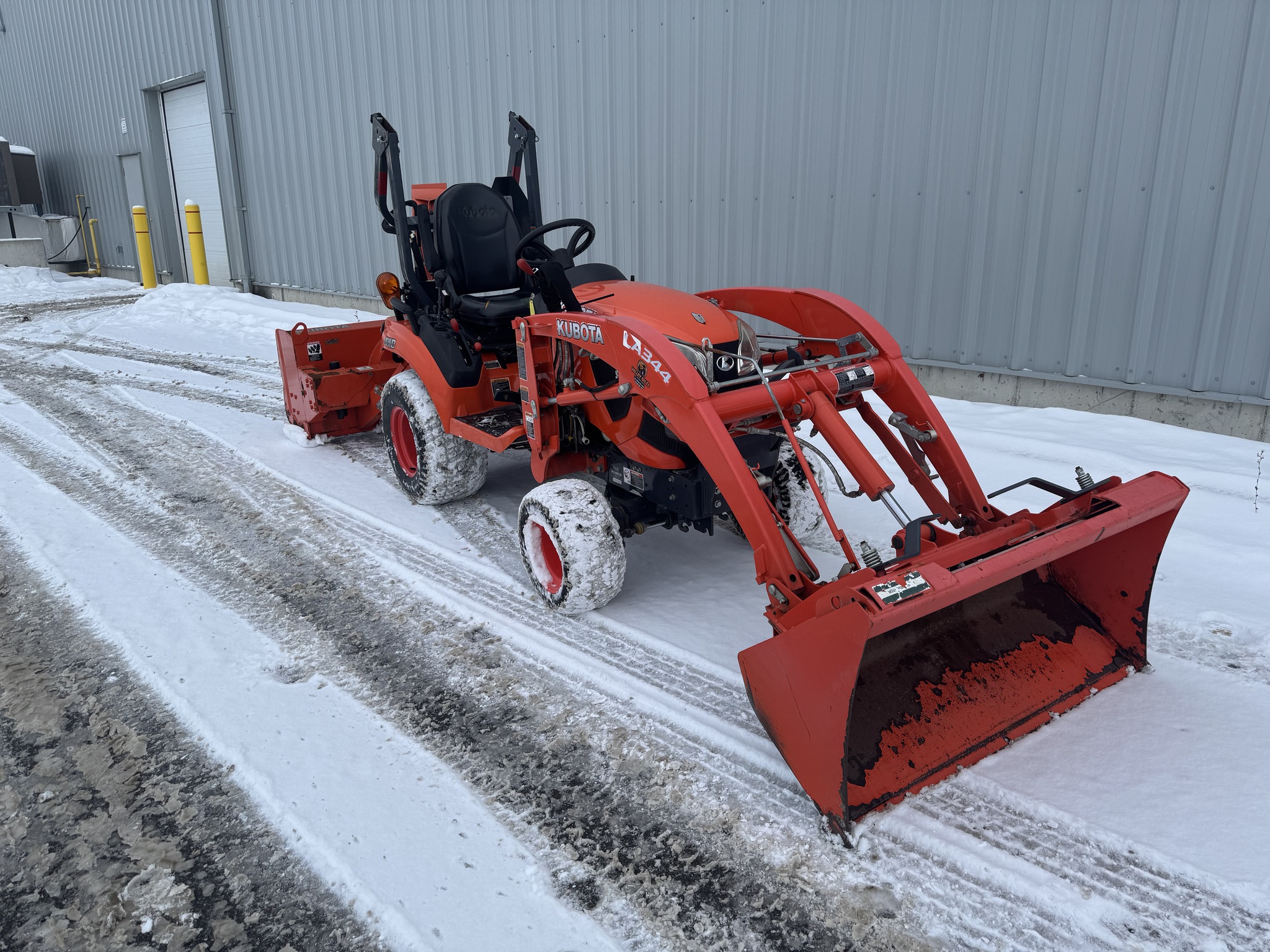 2018 Kubota BX2680 Image 2
