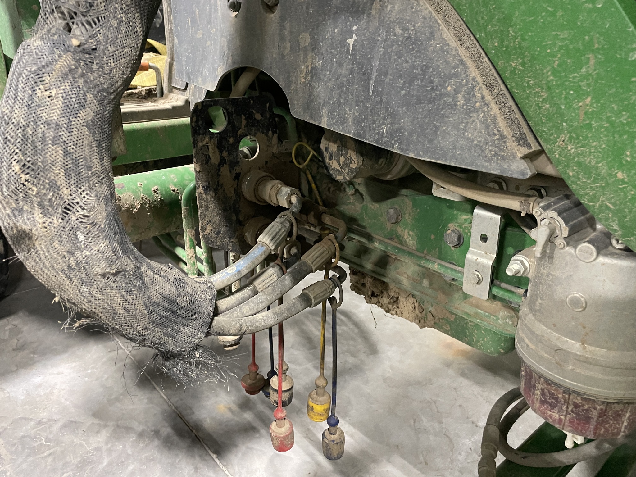  2022 John Deere 4052R at Heritage Tractor in Geneseo, IL