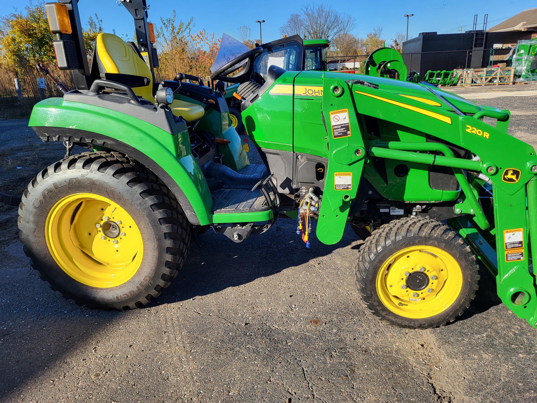 2022 John Deere 2032R