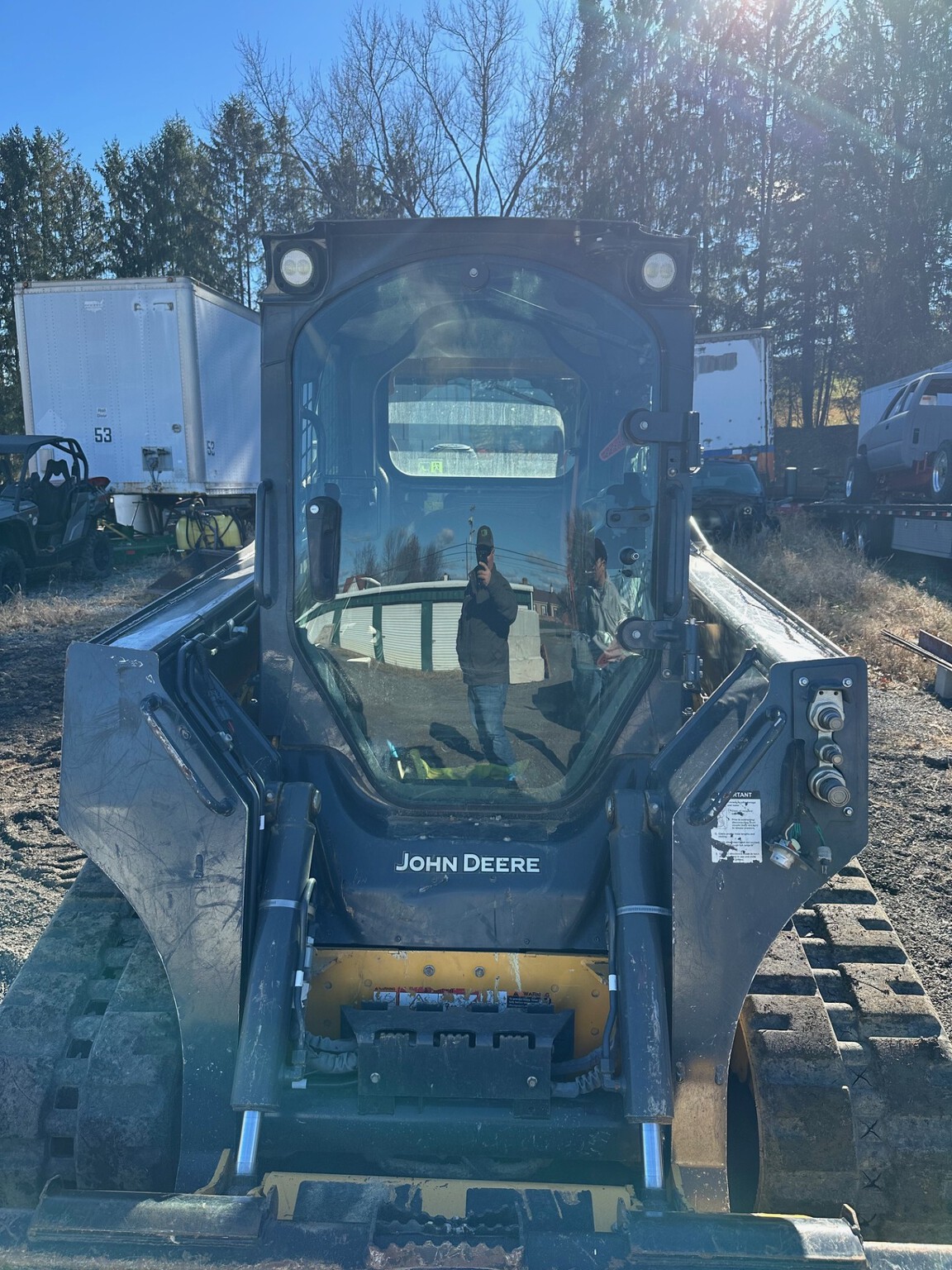 2020 John Deere 325G Image 3