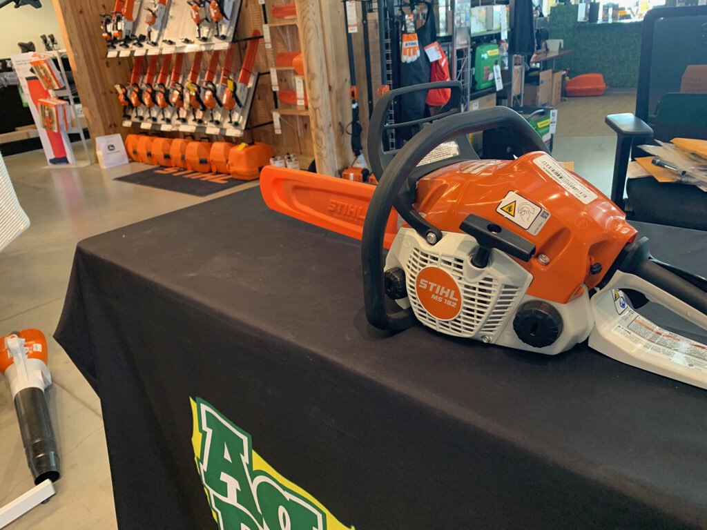 2025 Stihl MS162 Image 3