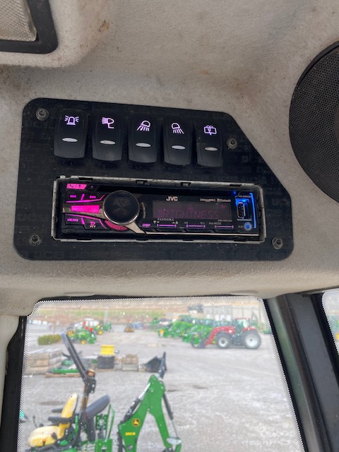 2014 JCB TM320 Image 11