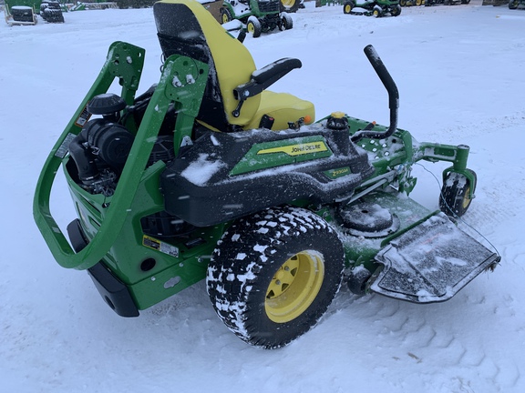 Photo of 2025 John Deere Z930M