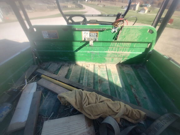 Used 2008 John Deere XUV 620I GREEN ATVs & Gators at Koenig Equipment in Lebanon, OH - Photo9