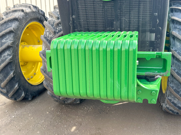 2022 John-Deere 8R 370