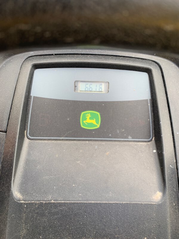 2007 John Deere X304 Image 8