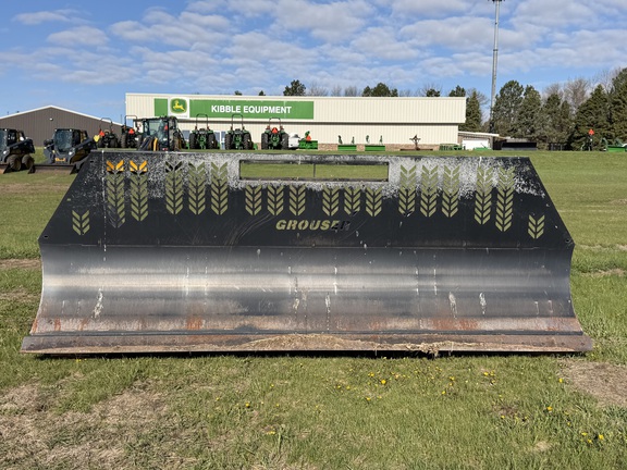 2021 Grouser AG240 - Photo2