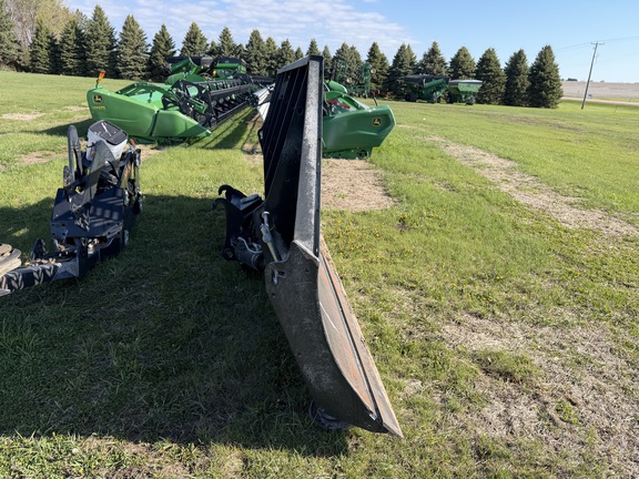 2021 Grouser AG240 - Photo7
