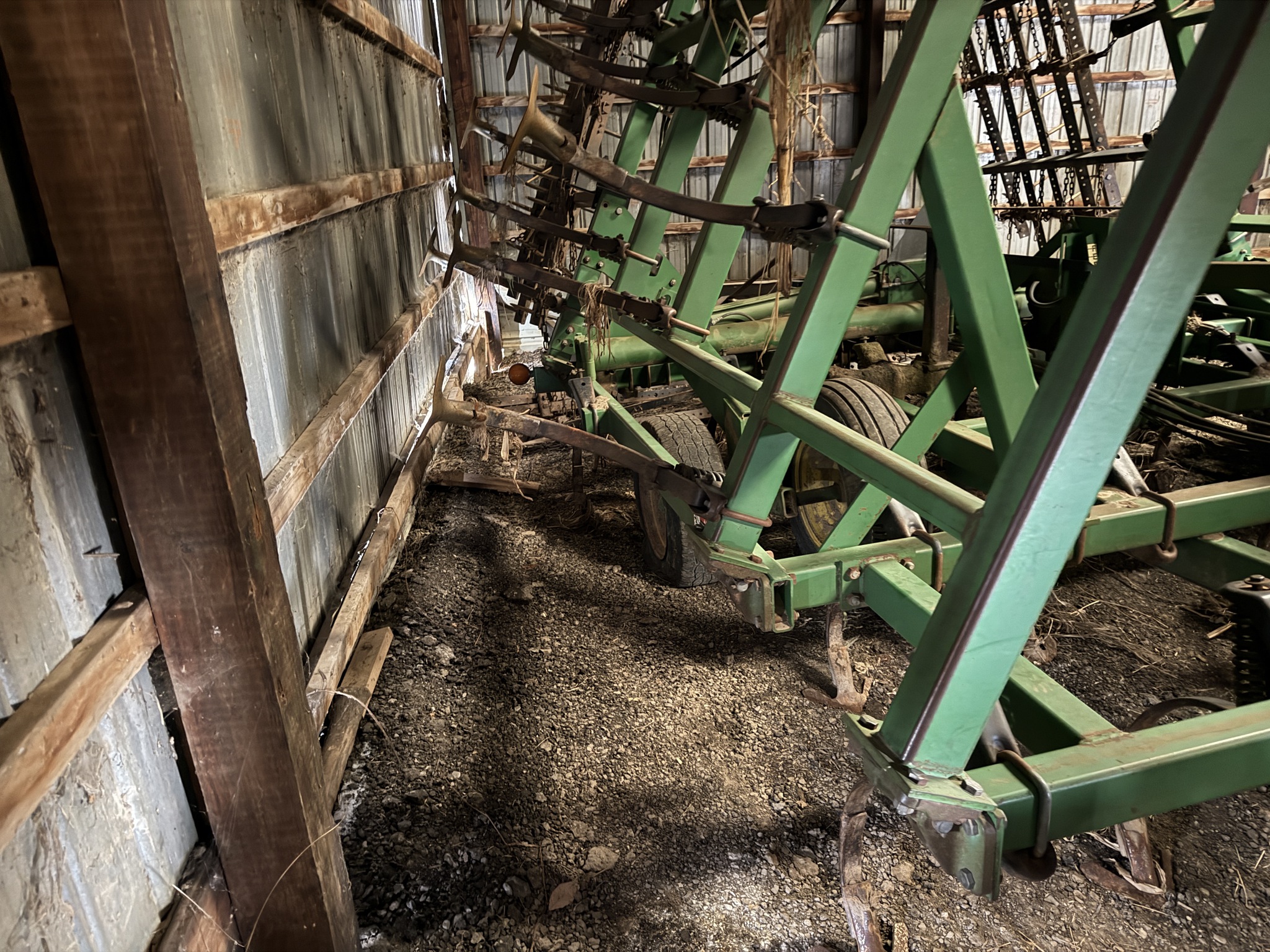 1997 John Deere 980 Image 4