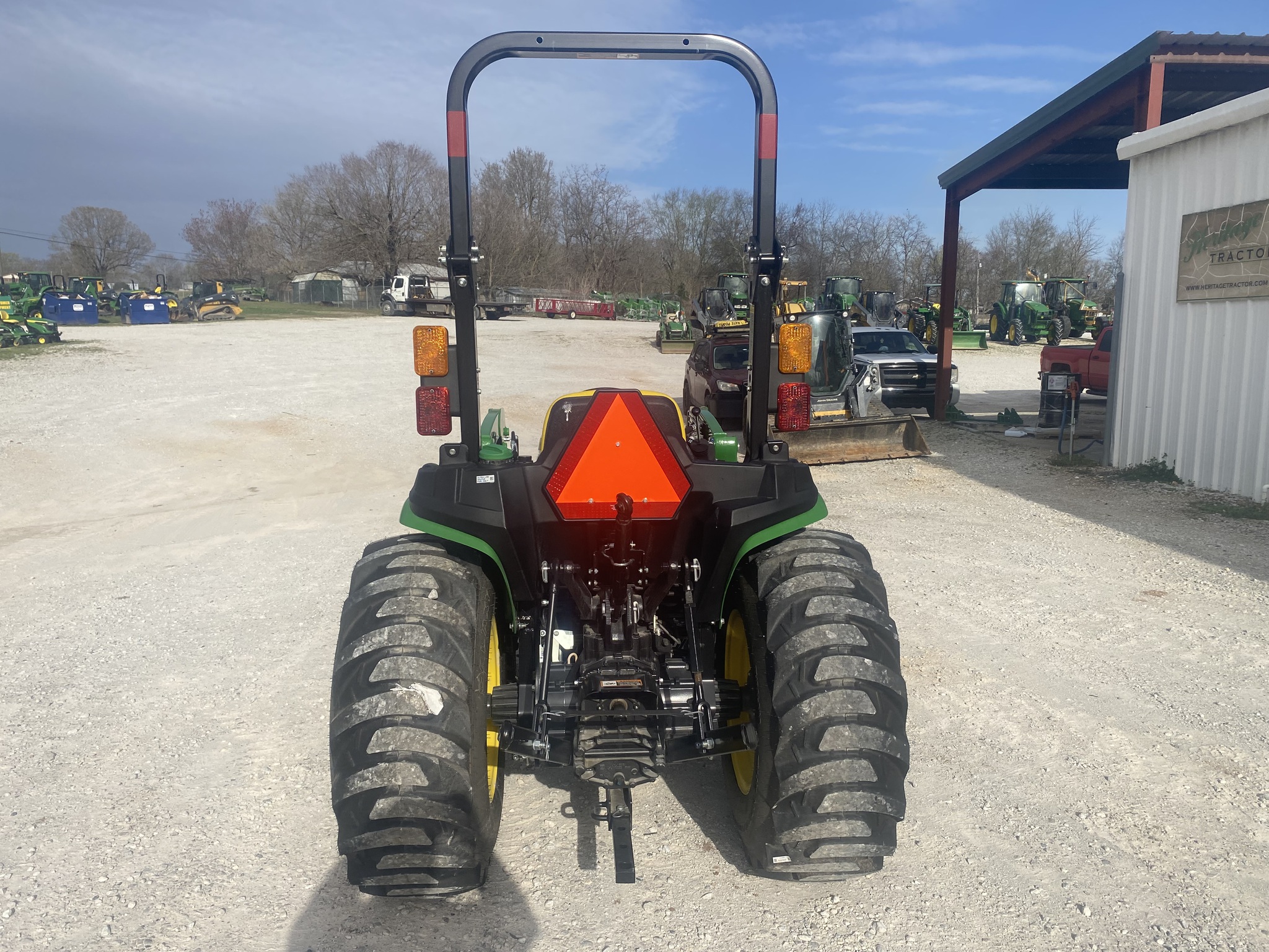  2025 John Deere 3032E at Heritage Tractor in Harrison, AR