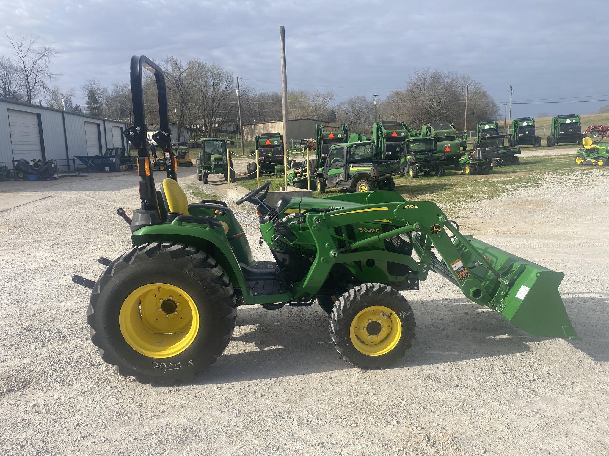  2025 John Deere 3032E at Heritage Tractor in Harrison, AR