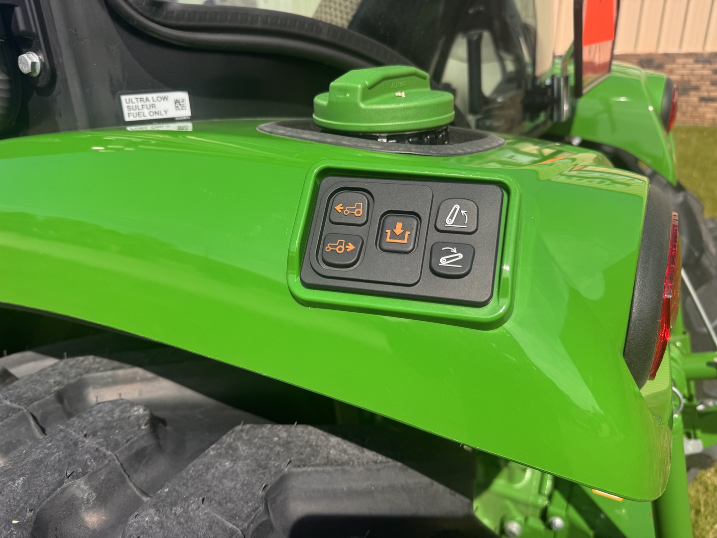 2025 John Deere 4066R at Heritage Tractor in Geneseo, IL