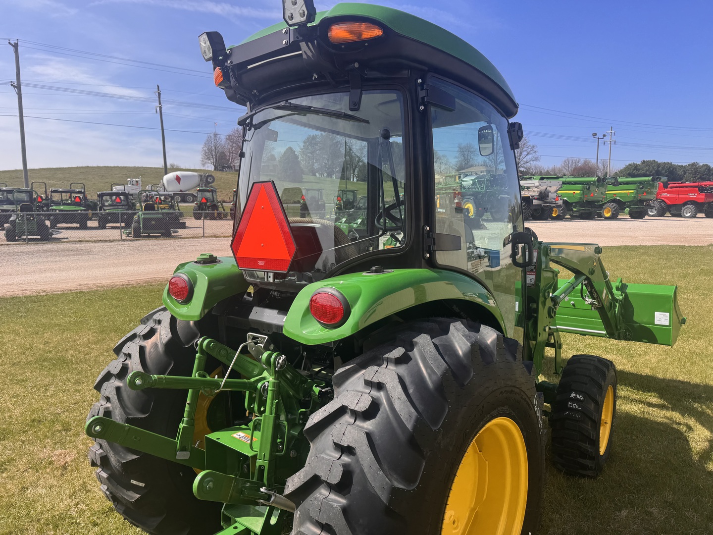  2025 John Deere 4066R at Heritage Tractor in Geneseo, IL