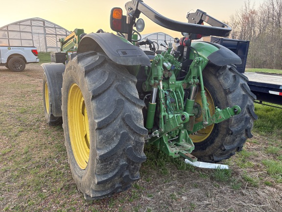 Photo of 2022 John Deere 5090M