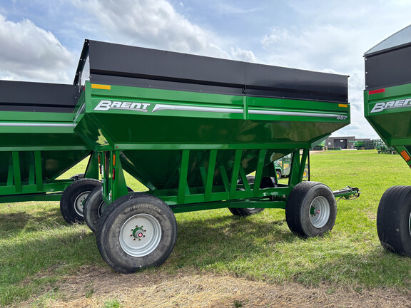 Used -- Brent 557 Grain Carts at Koenig Equipment in Anna, OH - Photo3