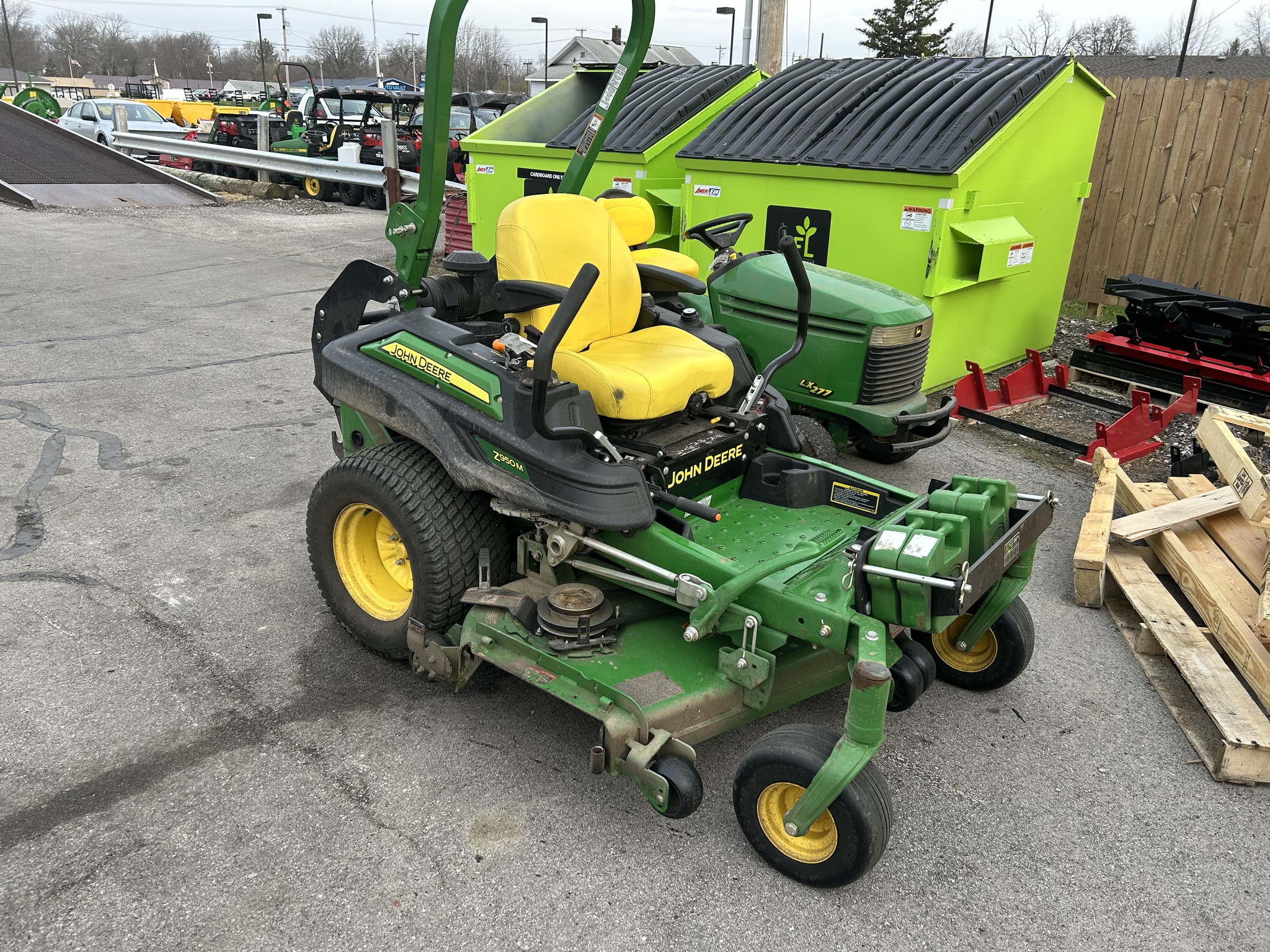 2016 John Deere Z950M Image 2