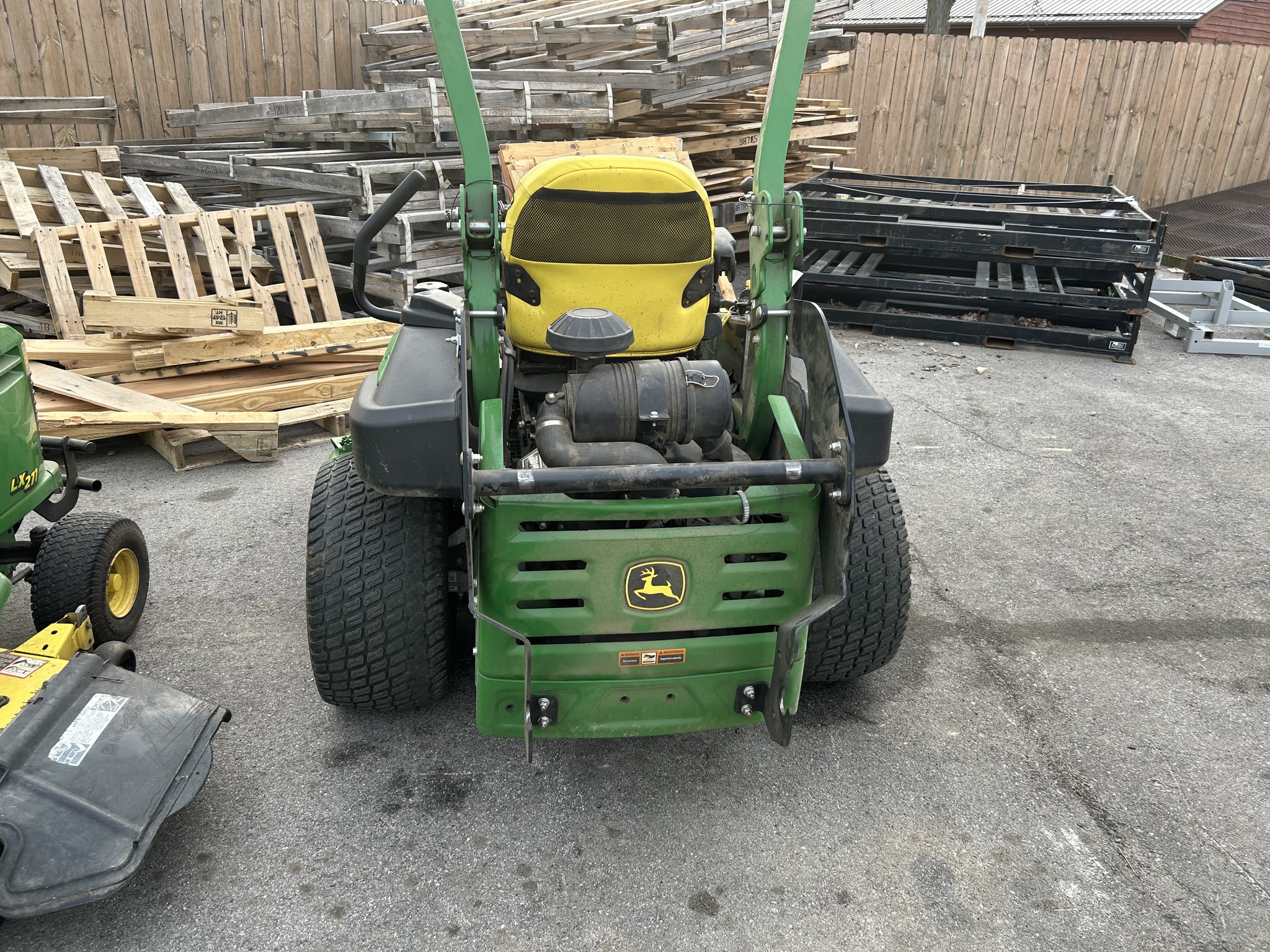 2016 John Deere Z950M Image 6