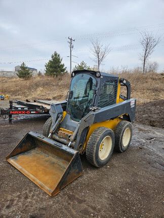 Photo of a 2011 John Deere 318D