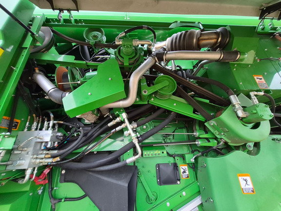 Used 2017 John Deere S690 Combines at Horizon Ag & Turf in St. Paul, AB - Photo16