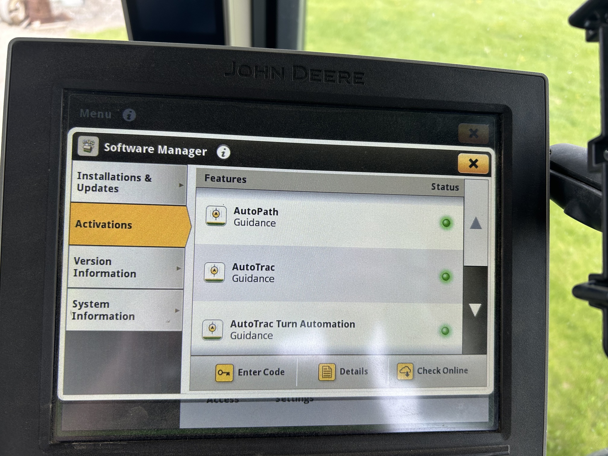  2022 John Deere 8R 370 at Heritage Tractor in Streator, IL