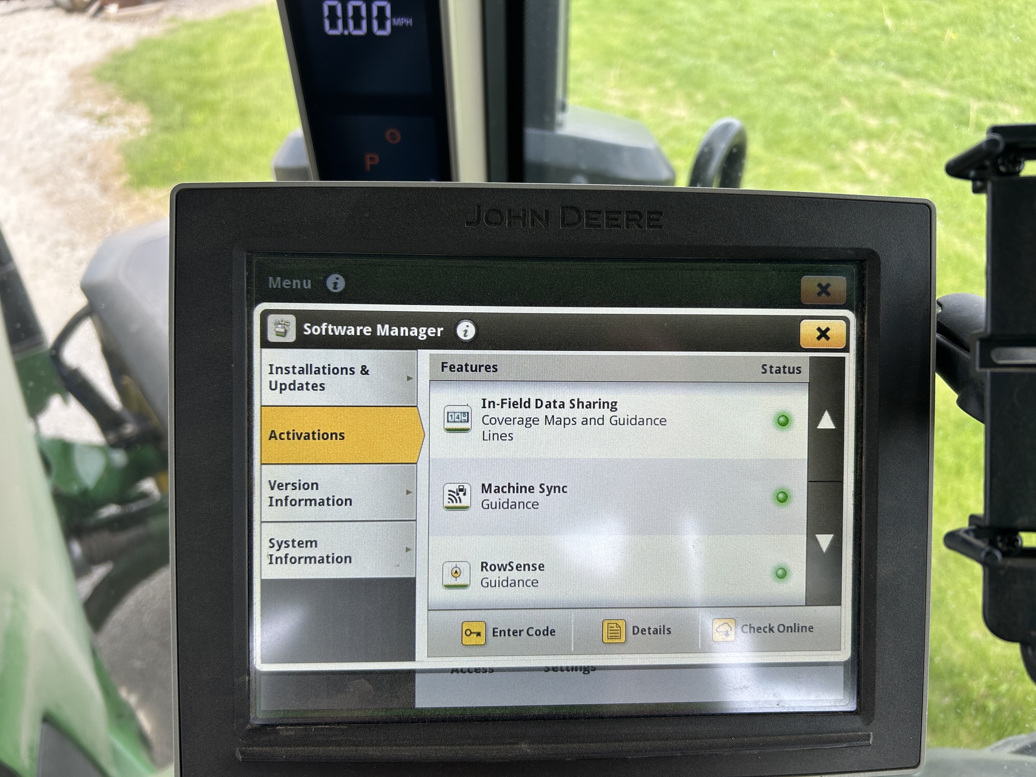  2022 John Deere 8R 370 at Heritage Tractor in Streator, IL